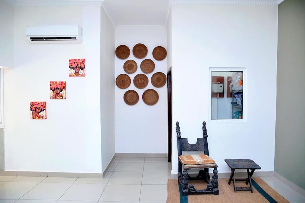 Petite'S Nest - Apartment 3 Аккра Экстерьер фото